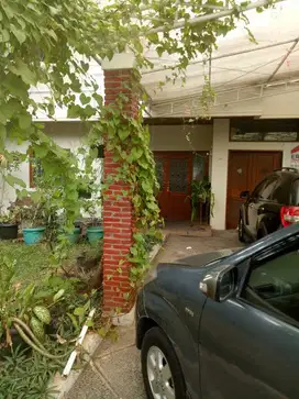 Dijual Rumah 2 lantai Siap Huni di Cilandak Jakarta Selatan