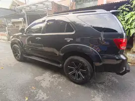 Toyota Fortuner 2008 Bensin