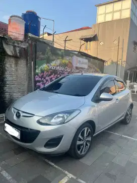 Mazda2 V 1.5 AT