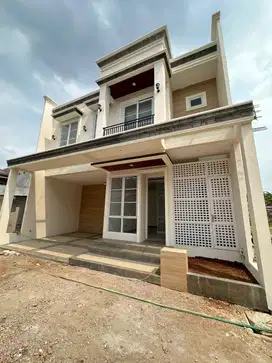 Rumah Mewah Siap Huni Cluster Di Bambu Apus JJakarta Timur Jual/Dijual