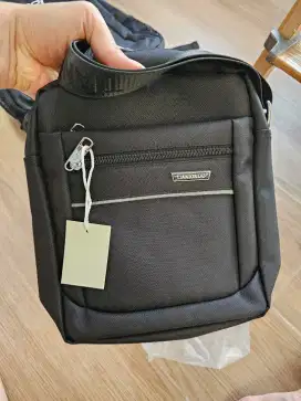 [Baru] Tas Selempang Pria