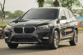 Darth Vader! BMW X1 Sport 2022 LCI Facelift Black c200 320i  a200 218i