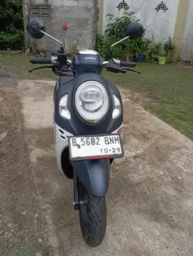 HONDA SCOOPY SPORTY 2024 KM 2000 KONDISI BAGUS
