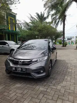 Honda jazz rs 2020 matic gk5 mobil murah kredit yaris jazz S