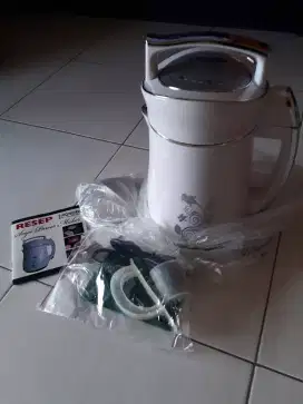 SIGNORA POWERSOY