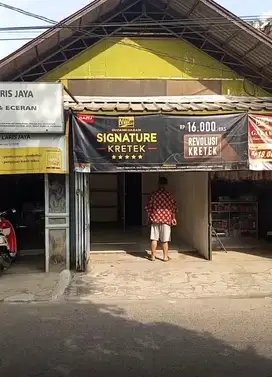 Dikontrakan/disewakan tempat usaha cipamokolan