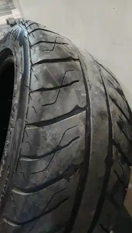 Ban Accelera Sport ukuran 205/50 R16 Bekas Rasa Baru