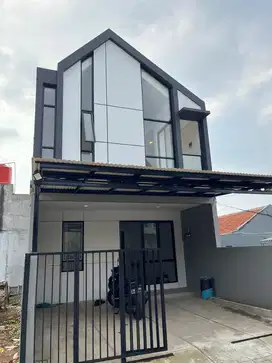 DIJUAL RUMAH SIAP HUNI FREE BIAYA PD. GEDE 2 LANTAI DALAM CLUSTER SHM