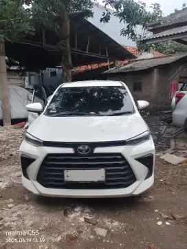 Toyota Avanza 1.3 E M/T 2022 Putih