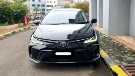 Km40rb toyota corolla altis v 2020 hitam