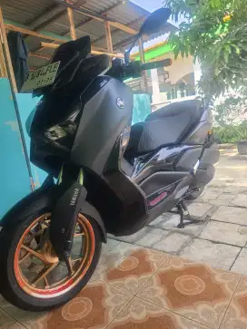 Mo jual Xmax 2023 conneted abs