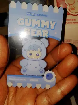 Hacipupu gummy bear selected