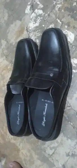 bustong pantofel selop kulit yongki no 44