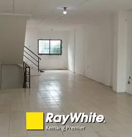 Ruko Bagus Siap Pakai Untuk Usaha Jalan Cipulir, Jakarta