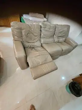 Jual sofa kulit recliner 3 seater