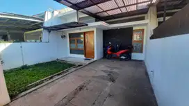 SEWA Rumah Komplek Cisaranten Kulon Arcamanik Bandung Siap Huni| LS030