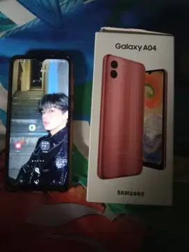 SAMSUNG A04 RAM 4/64