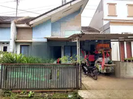Rumah Dekat Alun Alun Di Perumahan Grand Depok City