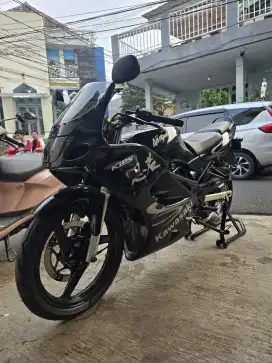 DIJUAL CASH KAWASAKI NINJA 150 OLD THN 2010 PAJAK IDUP