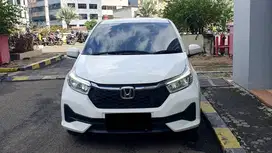 [ LOW KM ] Honda Brio 1.2 E CVT AT Facelift Putih 2024/2025
