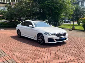 Pajak=JUL-2026 Bunga=4,7% Genap BMW 520i M Sport New Profile G30 2021