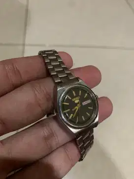 seiko 5 automatic