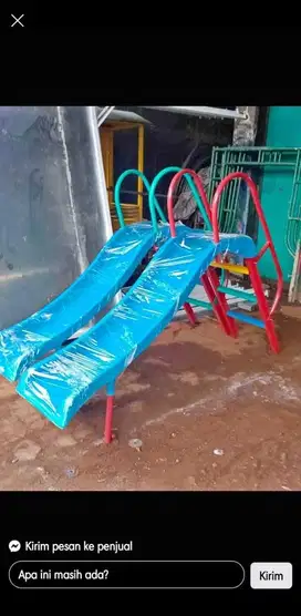 Perosotan, ayunan, jungkat jungkit, playground, bola dunia dll