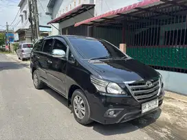 Innova 2.5 G 2014 M/T
