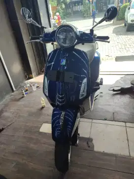 Vespa Primavera Iget 150cc