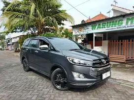 INNOVA REBORN VENTURER MANUAL DIESEL 2018