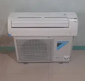 Jual ac daikin thailand 1/2 pk R410 masih mulus ori ful