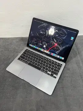 MACBOOK AIR 2020 i3 8/256Gb 13”