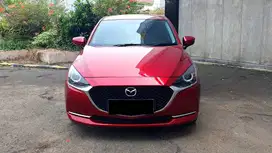[ LOW KM ] Mazda2 Mazda 2 Skyactiv G Sedan 1.5 AT Merah 2022/2023