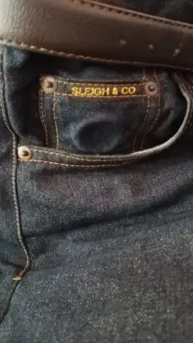 Celana denim sleigh & co
