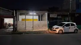 Disewakan ruko pinggir jalan raya