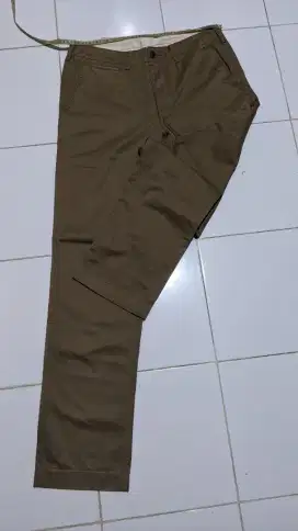 Siapa cepat yg dapat Celana cinos Uniqlo