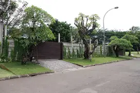 Kavling bonus bangunan view Lapangan Golf Barat Daya Bukit Golf BSD