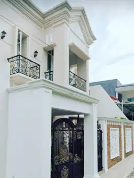 DIJUAL RUMAH TENGAH KOTA SEMARANG DEKAT KE EXIT TOL KRAPYAK