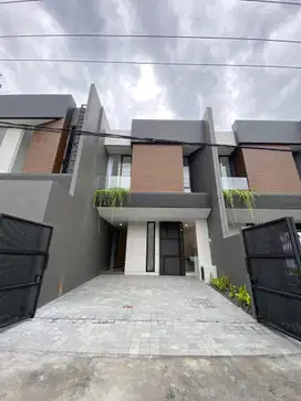 Jeffry- DiJual Rumah di KUTISARI INDAH , Kutisari , Surabaya