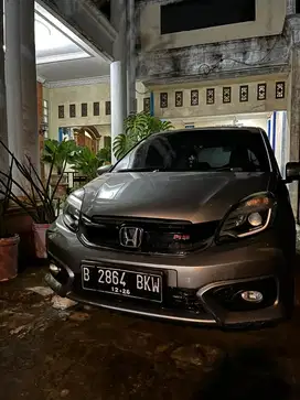 HONDA BRIO RS 2016 AT