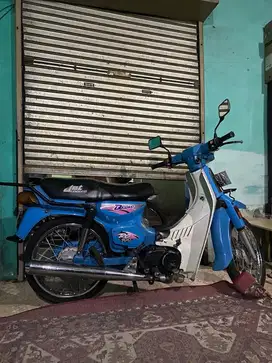Suzuki Rc100 ( asli biru )
