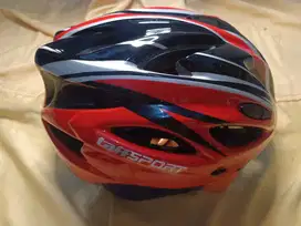 HELM SEPEDA Ringan