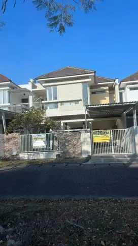 Jeffry- Disewakan Rumah di TAMAN RIVERA REGENCY , Gununganyar , Suraba