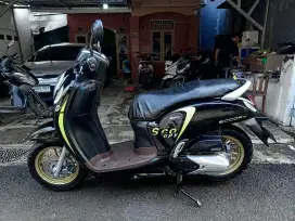 Scoopy Prestige keyless