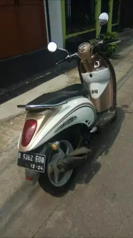 Honda Scoopy 2010, Pajak Depok Mulus.