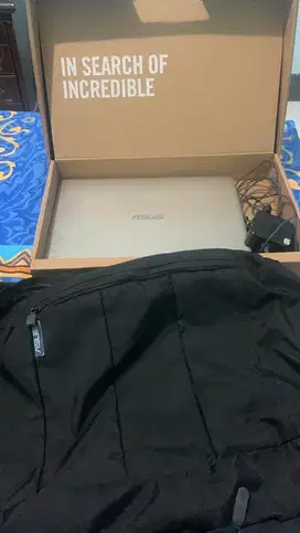 Dijual Cepat Laptop ASUS VivoBook i3-8145U | RAM 8GB | Murah