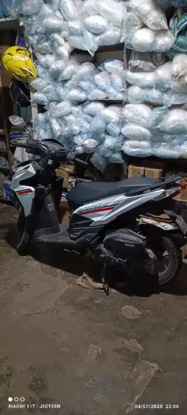 Motor Honda Vario 125 Tahun 2017.