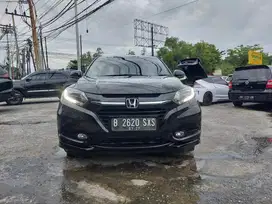Dijual honda hrv 2017 dp 30jt