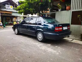 Volvo Royal 960 3000cc Dark Green 1995