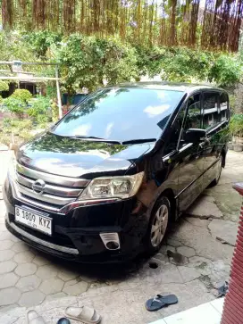 Jual cepat Nissan Serena hws strar 2.0 metic 2013 pajak on full orisin